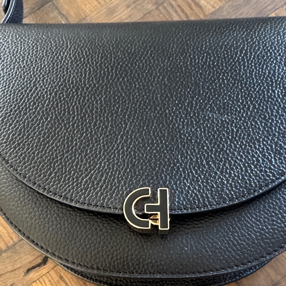 Cole Haan Black Leather Crossbody Bag, like new! - Picture 2 of 11